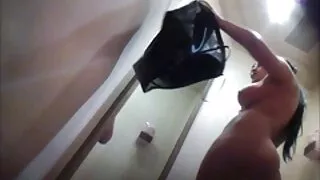প্রলোভনসঙ্কুল লুটিফু ...