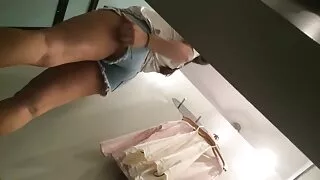 ফ্ল্যাট বুকের স্বর্ণ ...
