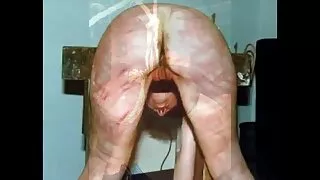 সুন্দরী তরুণ সেক্রেট ...