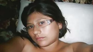 তিনটি উদাসী বন্ধুরা  ...