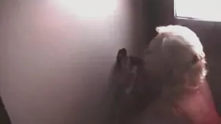 আকর্ষণীয় এশিয়ান মি ...